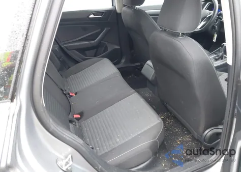 2024 Volkswagen Jetta S z USA, uszkodzony, nr VIN 3VW5M7BU1RM054806